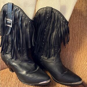 Vintage Dingo Black Heeled Boots with Fringe